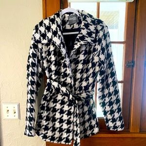 Houndstooth jacket